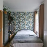 Charming Studio Near The Seine
